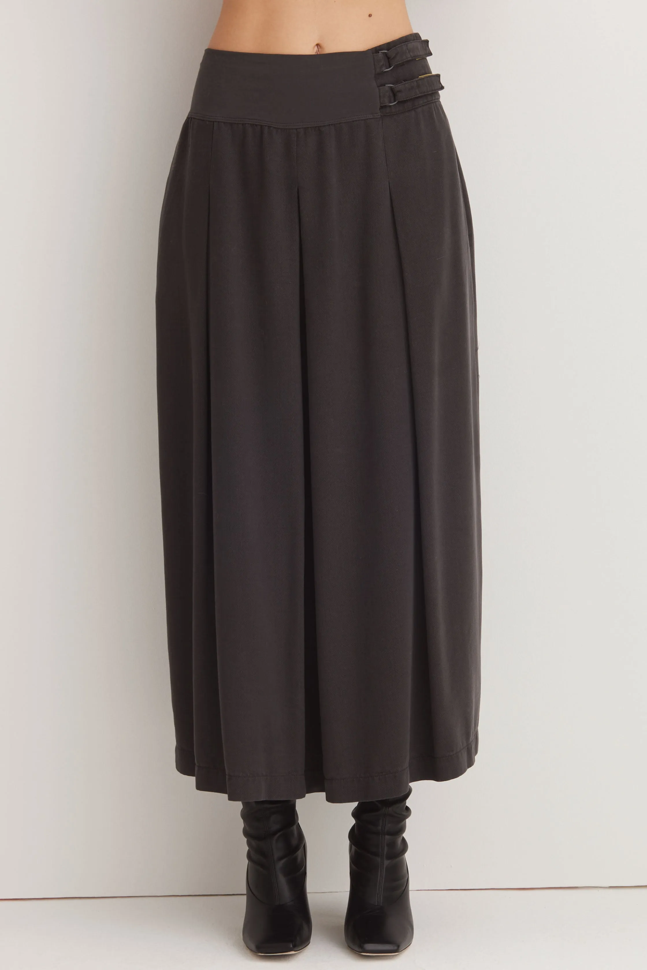 Pleated Long Skirt Garment Dyed 2530 3893