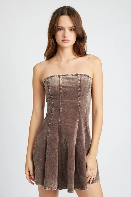 PLEATED STRAPLESS MINI DRESS